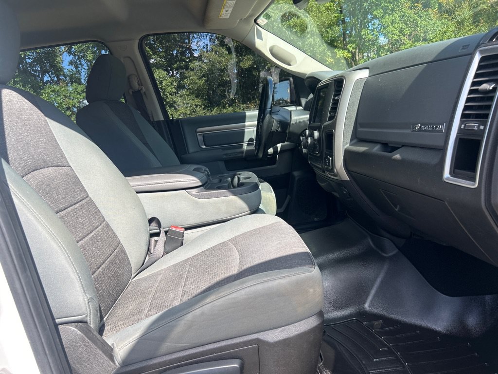 Used 2019 RAM 1500 Big Horn RWD image 19
