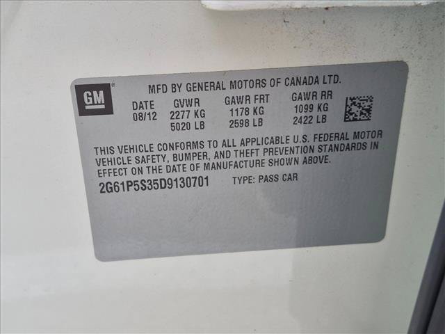 Used 2013 Cadillac XTS Luxury w/ Driver Awareness Package FWD image 15