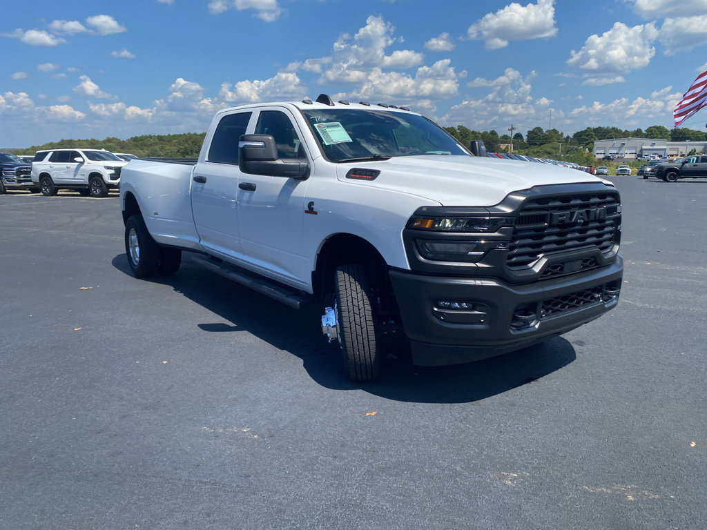 New 2026 RAM 3500 Tradesman AWD/4WD image 3