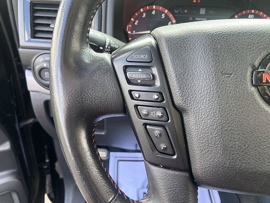 Used 2021 Nissan Titan PRO-4X w/ Pro-4x Convenience Package AWD/4WD image 22