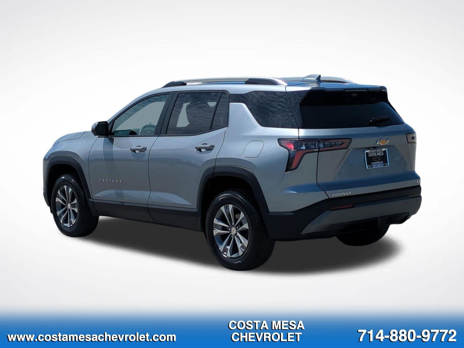 Used 2025 Chevrolet Equinox LT w/ Convenience Package II FWD image 7