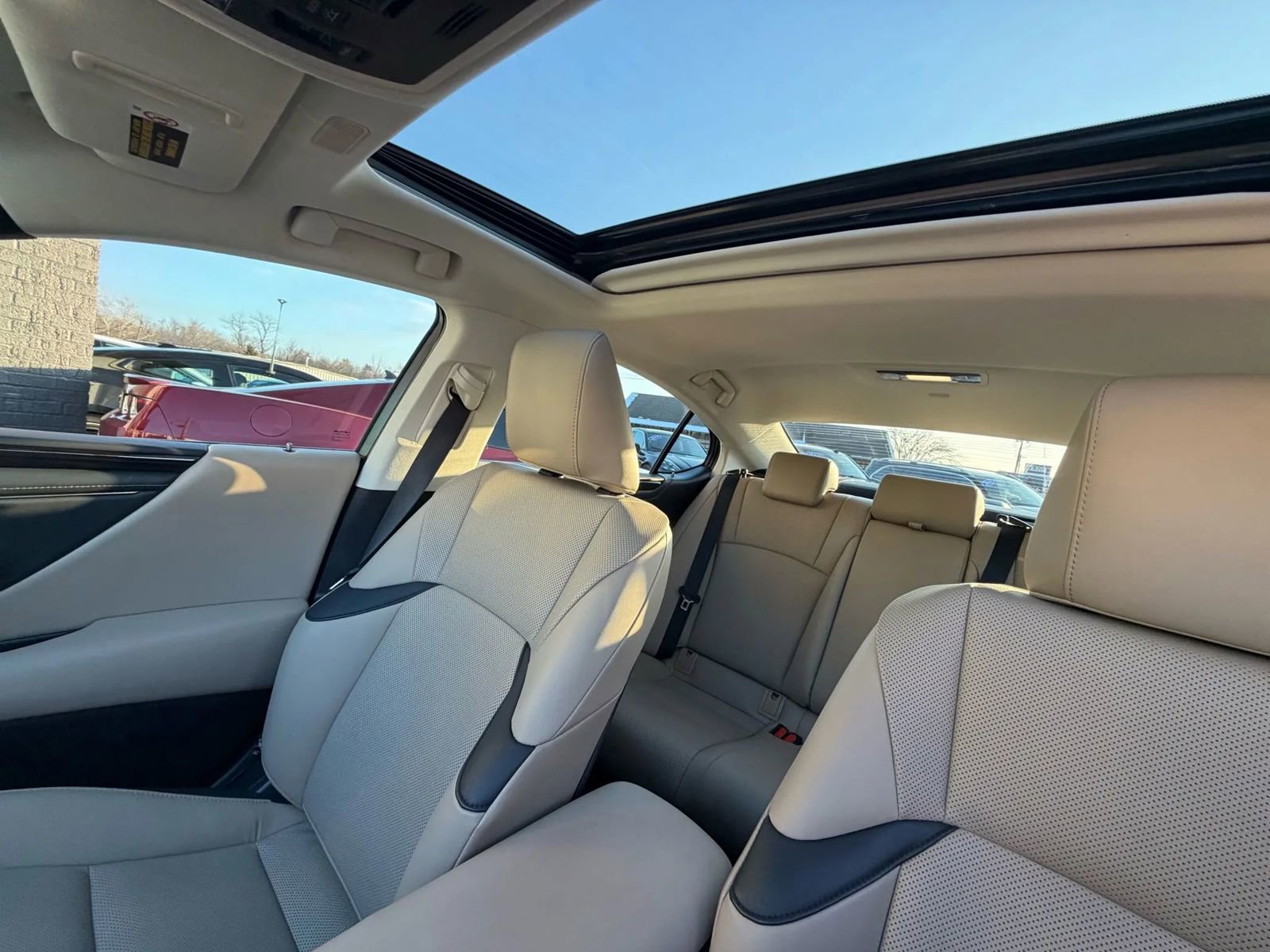 Used 2021 Lexus ES 350 w/ Premium Package image 47