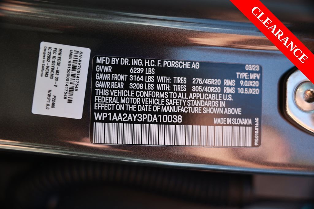 Used 2023 Porsche Cayenne Platinum Edition AWD/4WD image 38