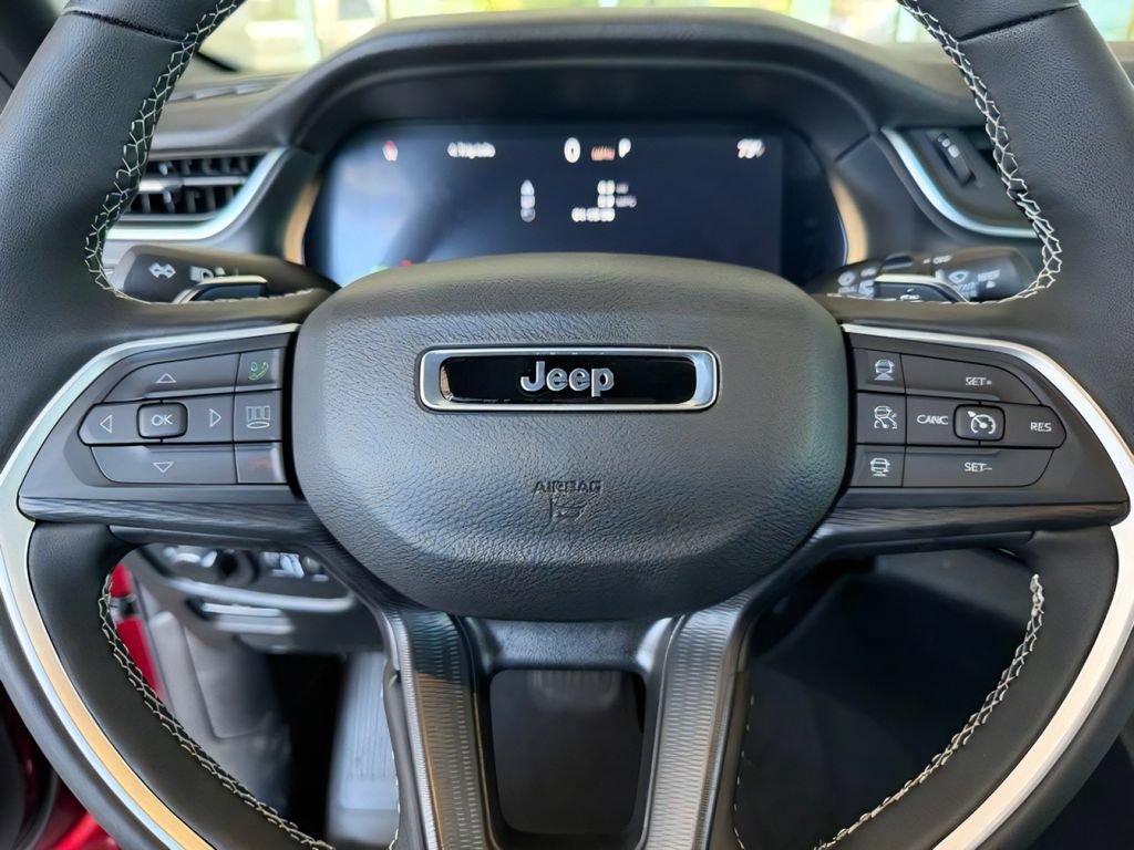 New 2026 Jeep Grand Cherokee Laredo X RWD image 14