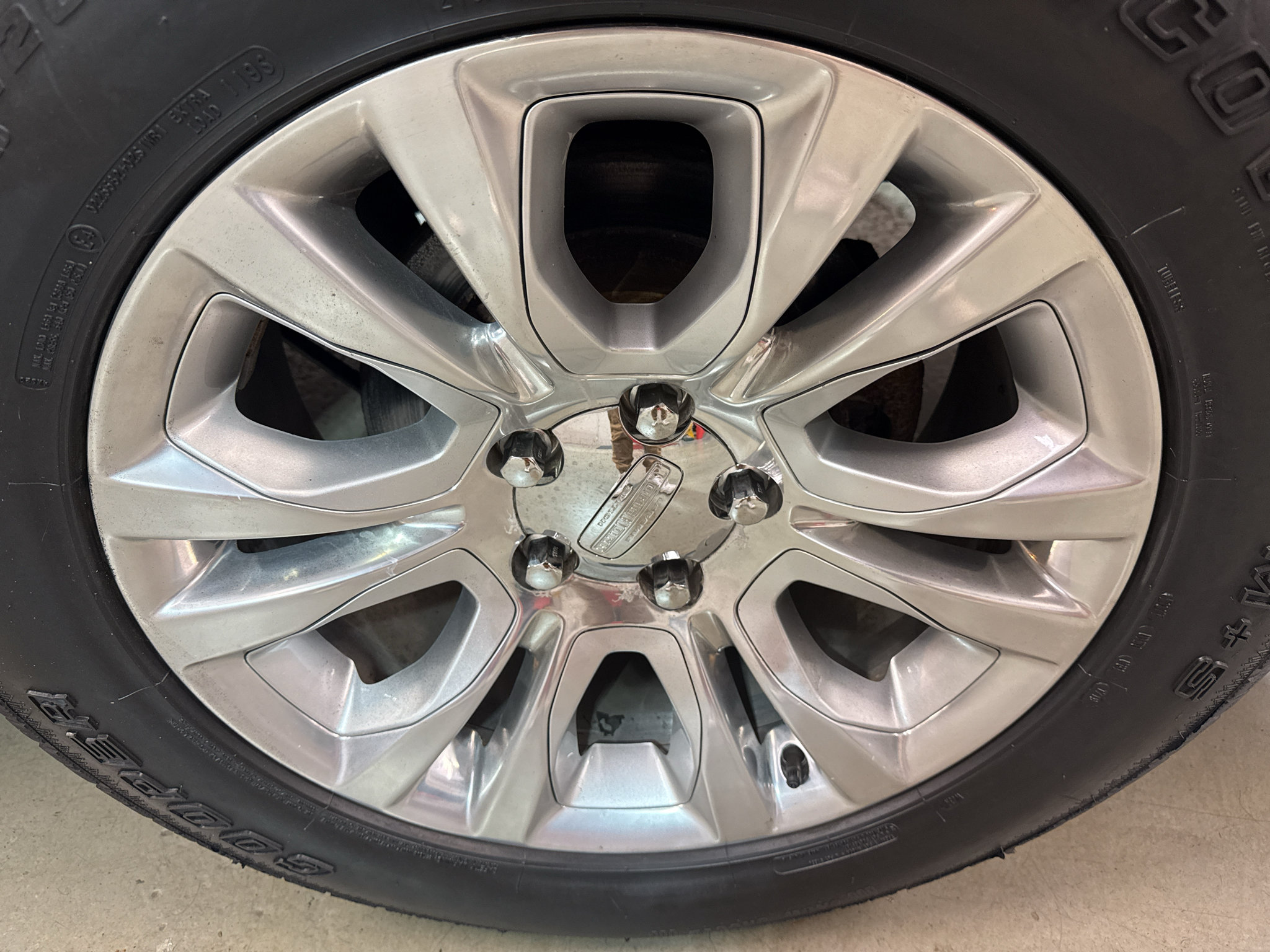 Used 2017 RAM 1500 Laramie Longhorn w/ Convenience Group AWD/4WD image 36