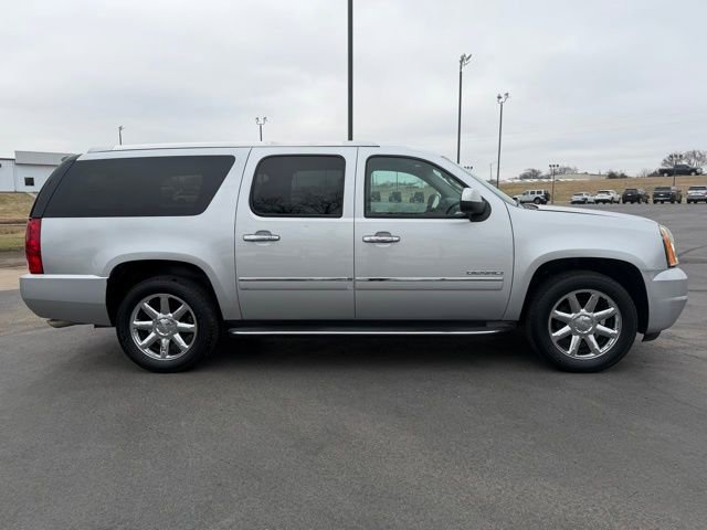 Used 2014 GMC Yukon XL Denali image 8