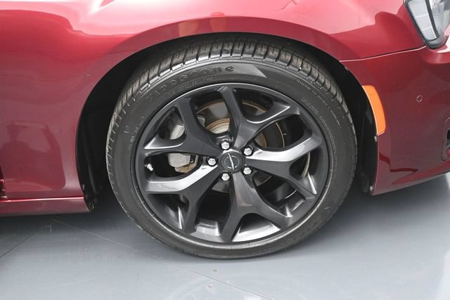 Used 2023 Chrysler 300 Touring L w/ Popular Equipment Group RWD image 37