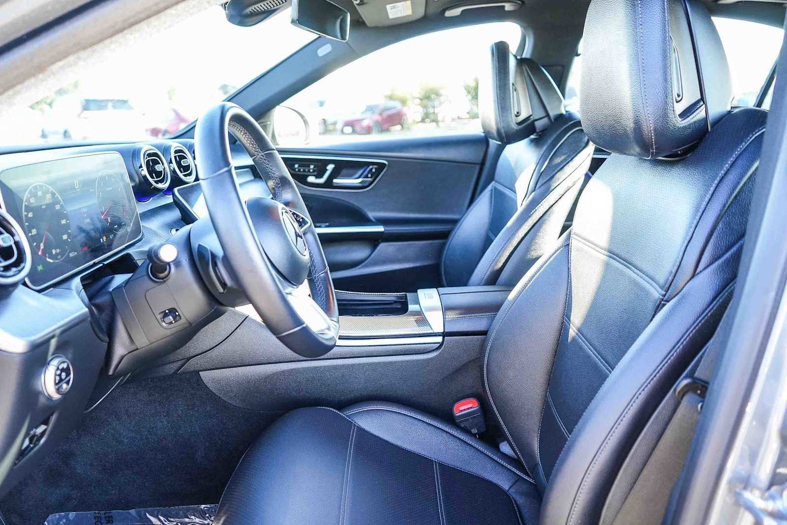 Used 2024 Mercedes-Benz C 300 4MATIC Sedan image 17