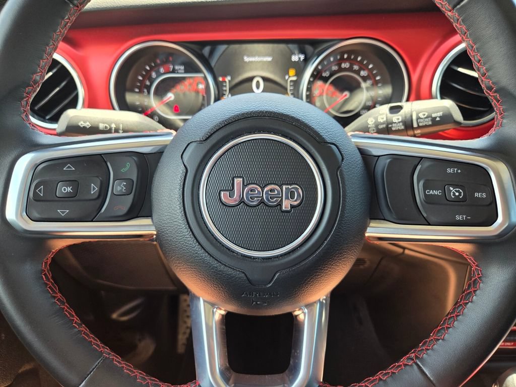 Used 2022 Jeep Wrangler Rubicon AWD/4WD image 30