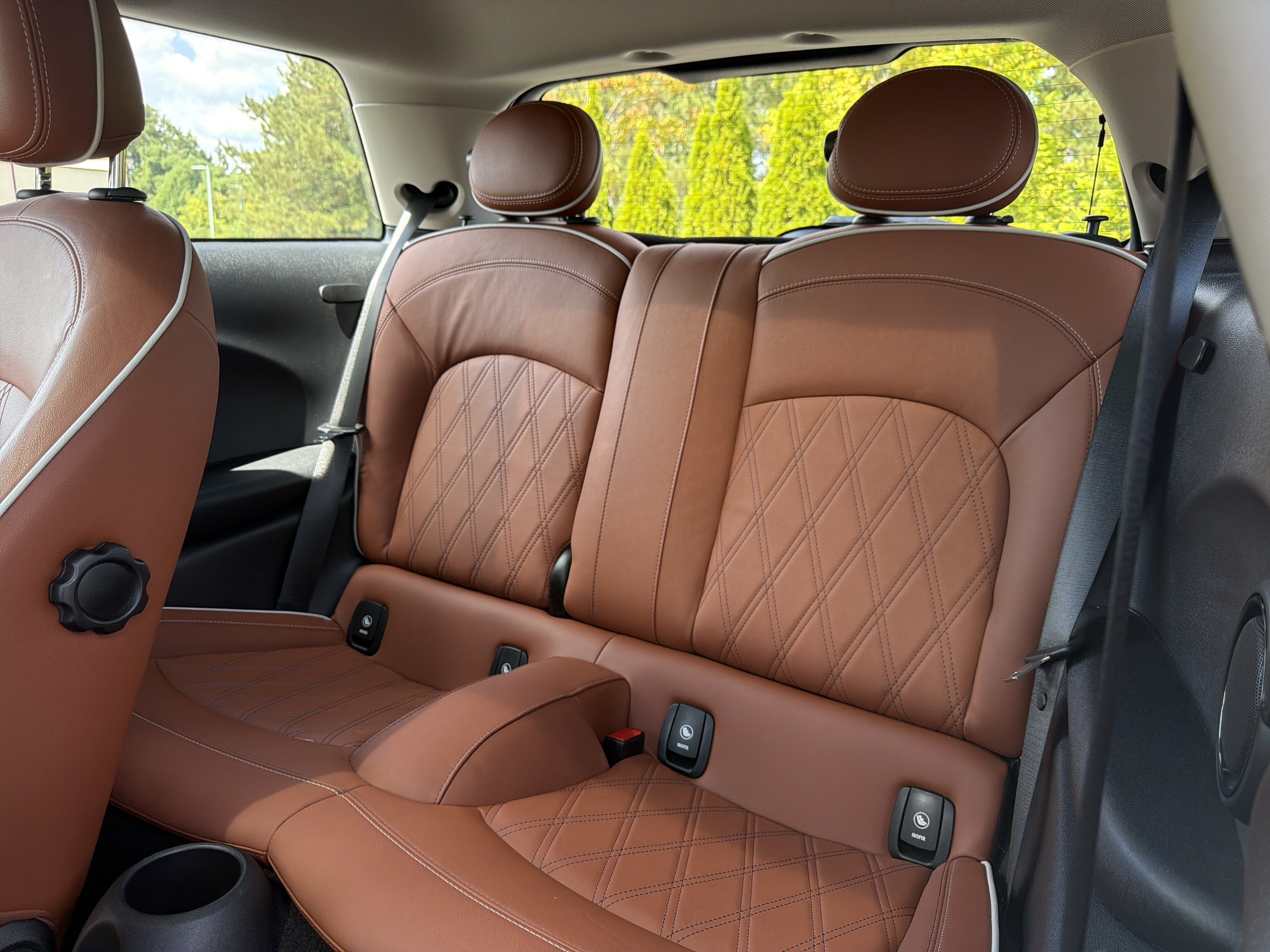 Certified 2024 MINI Cooper S w/ Signature Upholstery Package FWD image 9