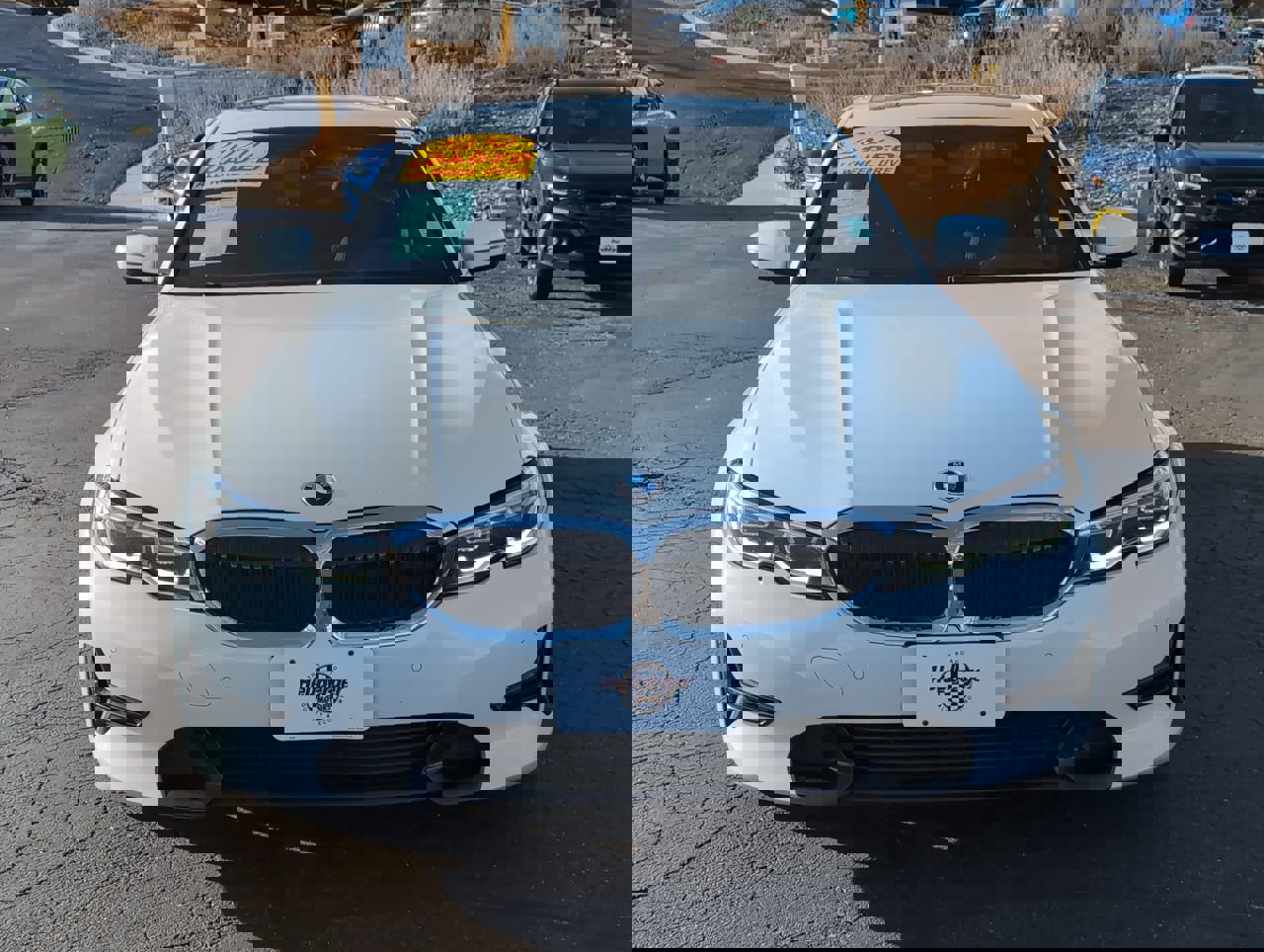 Used 2020 BMW 330i xDrive Sedan w/ Convenience Package image 2