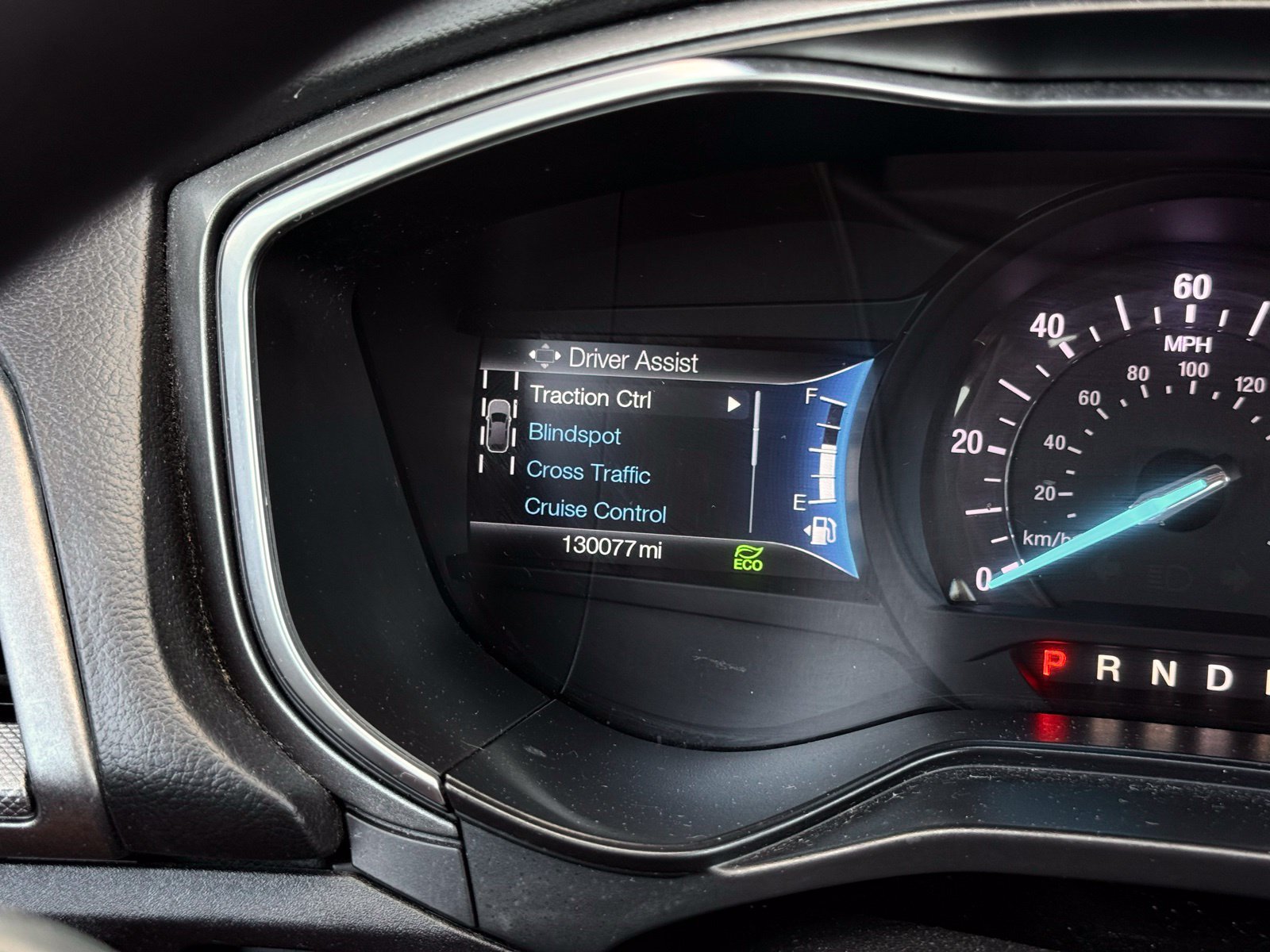 Used 2019 Ford Fusion SE FWD image 27