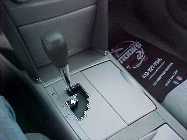 Used 2010 Toyota Camry LE image 20