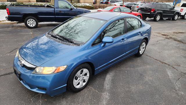Used 2010 Honda Civic DX-VP image 11