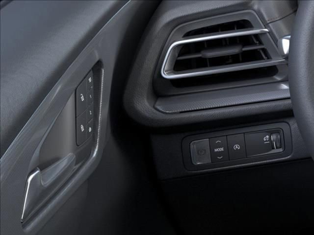 New 2025 Chevrolet Traverse High Country w/ LPO, Floor Liner Package image 22