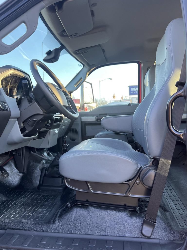 Used 2021 Ford F650 2WD Crew Cab Super Duty image 12