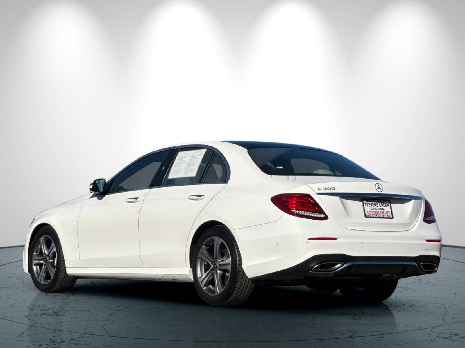 Used 2019 Mercedes-Benz E 300 image 6