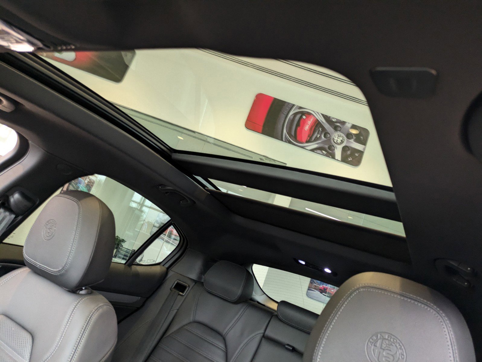 New 2025 Alfa Romeo Stelvio Sprint w/ Veloce Package image 18