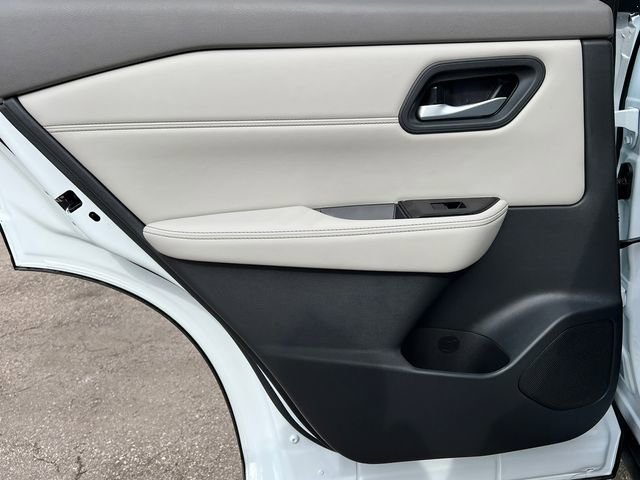 New 2026 Nissan Rogue SV image 35