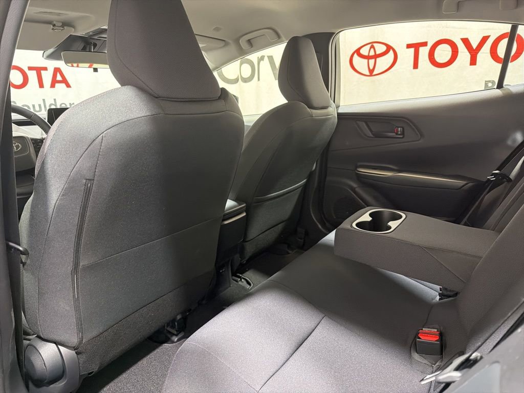 Used 2026 Toyota Prius Plug-In Hybrid image 19