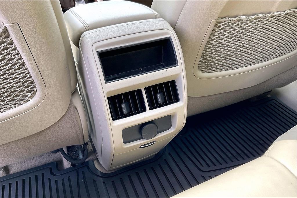 Used 2015 Cadillac SRX Luxury AWD/4WD image 33