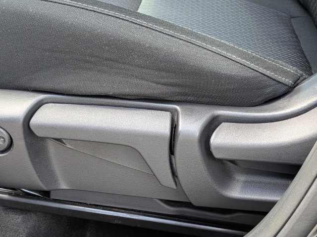 Used 2024 Mitsubishi Outlander ES FWD image 20