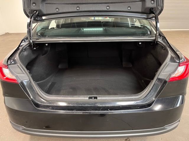 Used 2025 Toyota Camry LE image 16