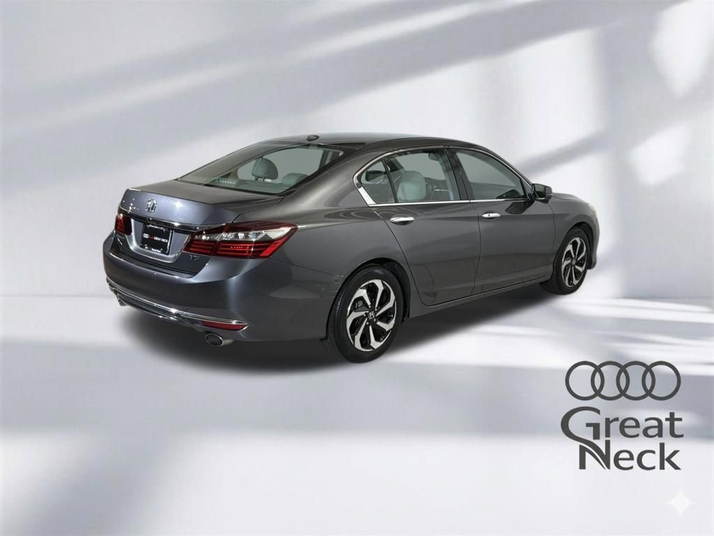 Used 2017 Honda Accord EX-L image 10