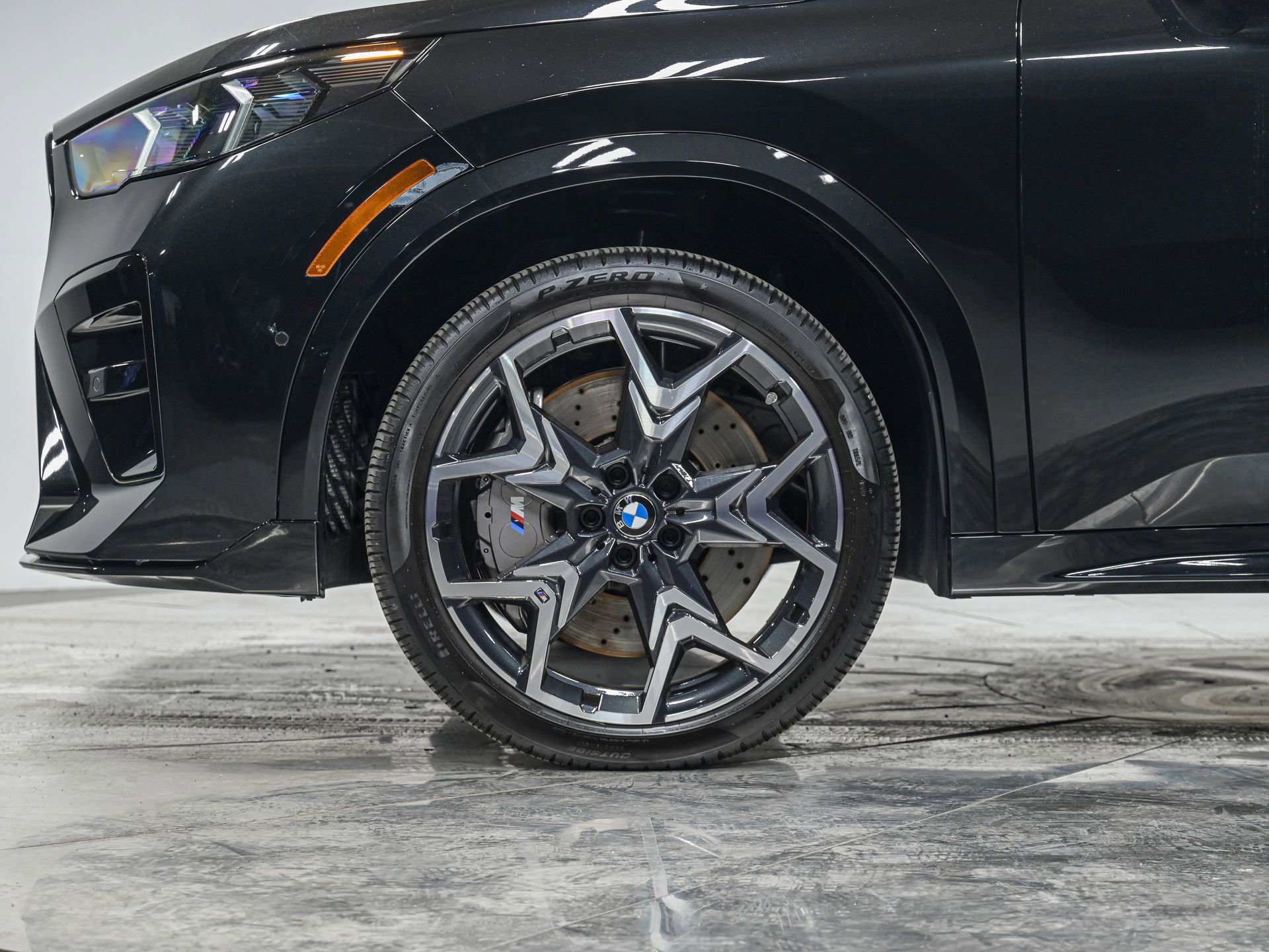 Used 2025 BMW X2 M35i w/ Premium Package AWD/4WD image 3