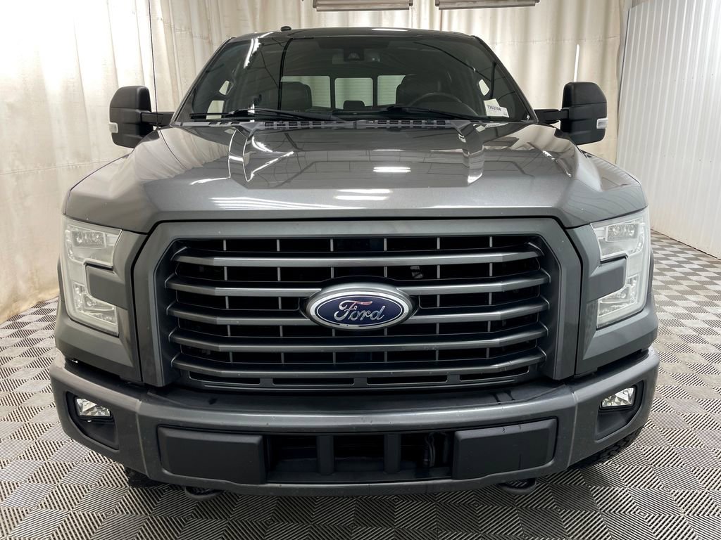 Used 2016 Ford F150 Lariat w/ Equipment Group 502A Luxury image 16