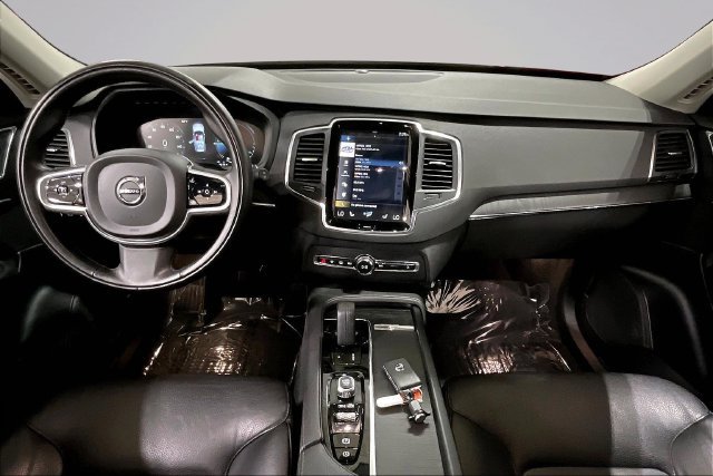 Used 2020 Volvo XC90 T8 Momentum w/ Protection Package Premier AWD/4WD image 18