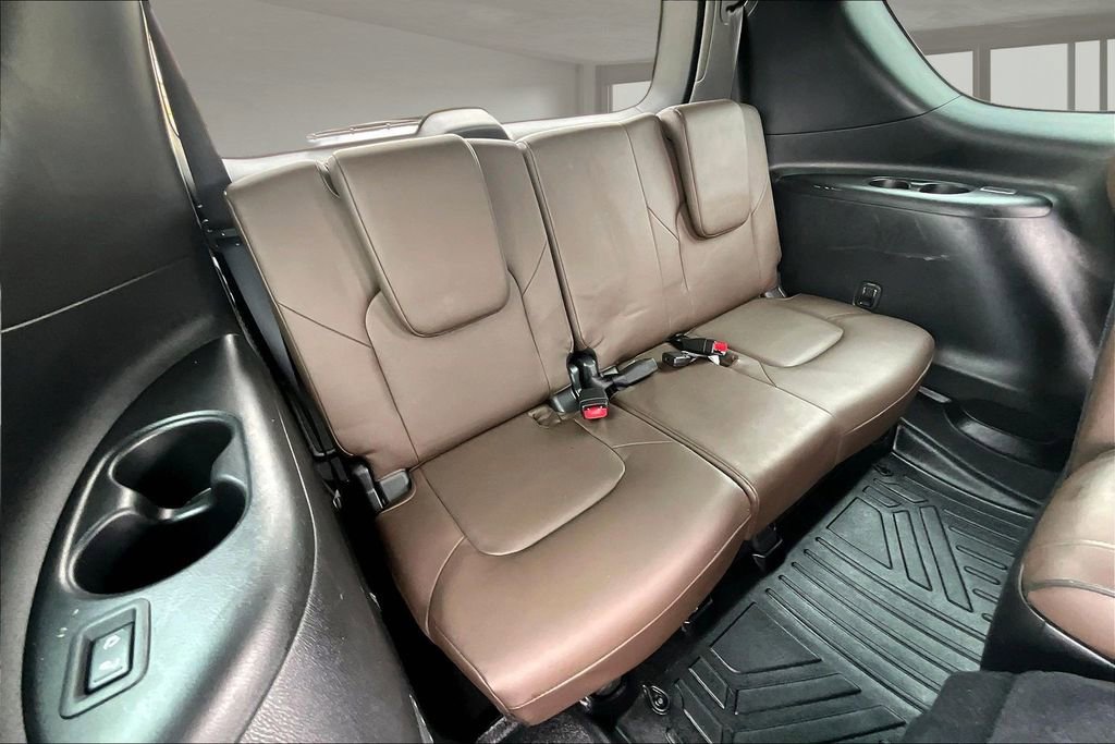 Used 2023 Nissan Armada Platinum w/ Captain's Chairs Package RWD image 25