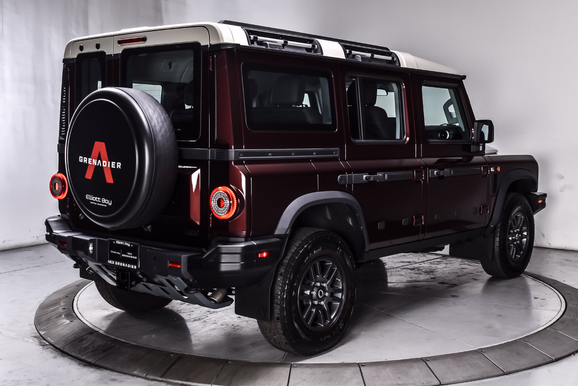 Used 2025 INEOS Grenadier Station Wagon AWD/4WD image 6