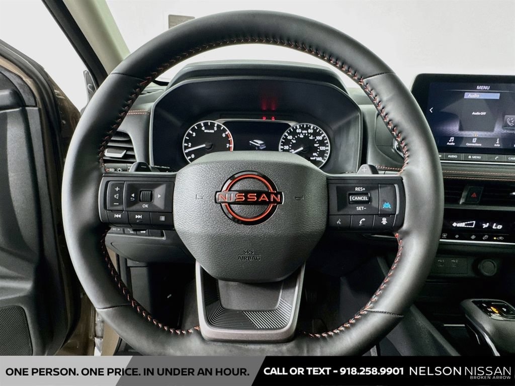 Certified 2025 Nissan Rogue SV AWD/4WD image 11