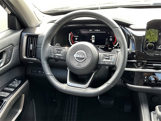 New 2025 Nissan Pathfinder Platinum image 19