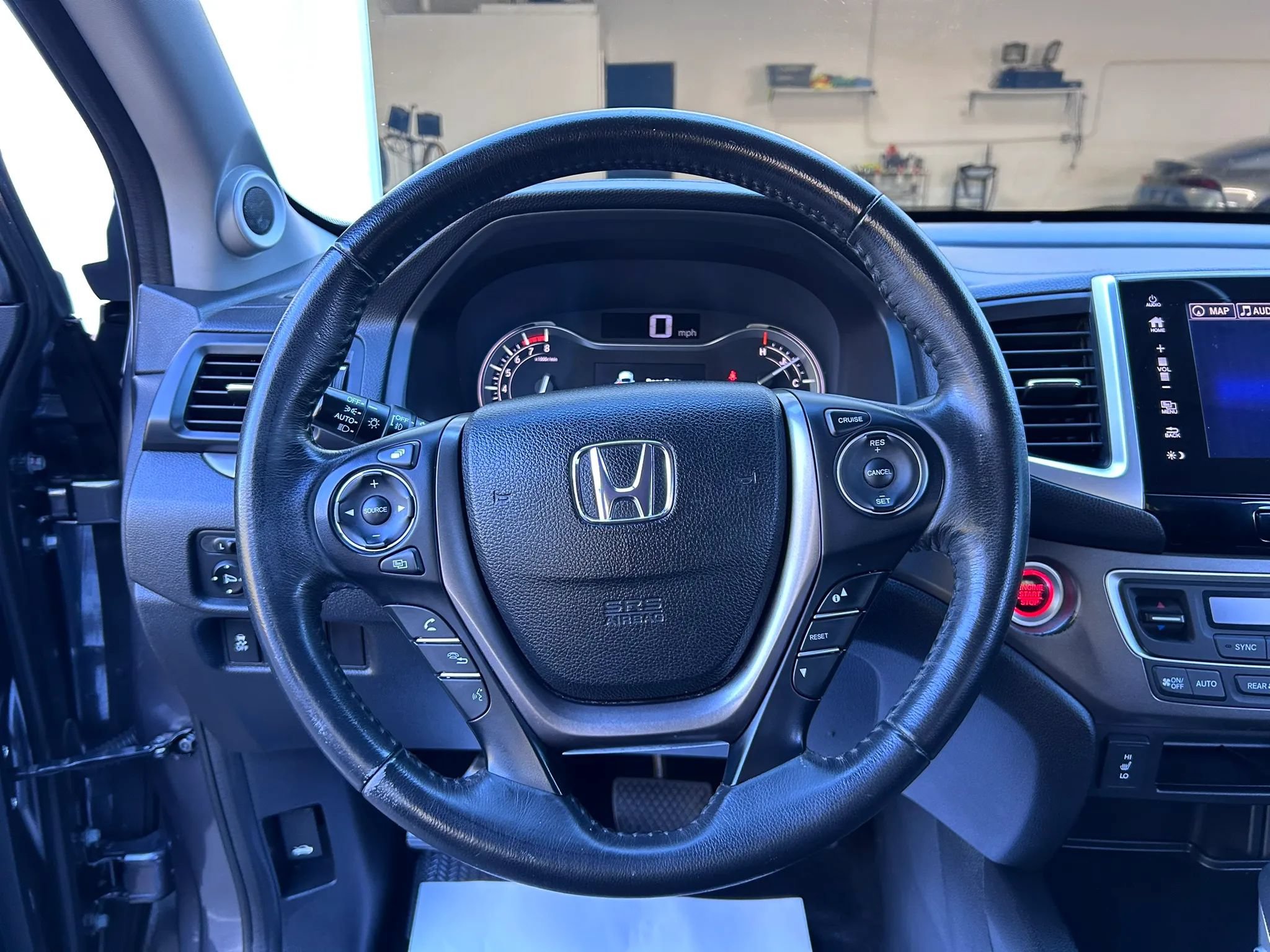 Used 2018 Honda Ridgeline RTL-T image 37