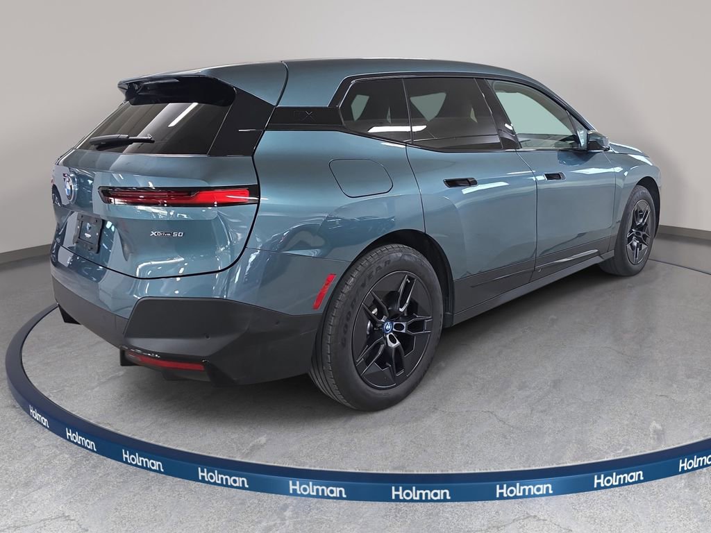 Used 2024 BMW iX xDrive50 image 7