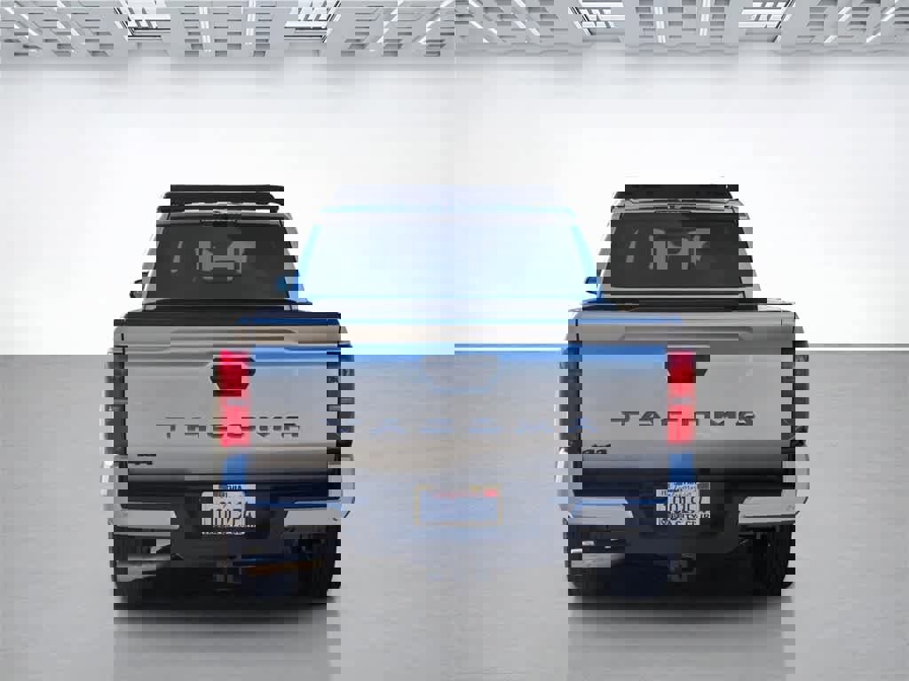 Used 2024 Toyota Tacoma TRD Sport image 5