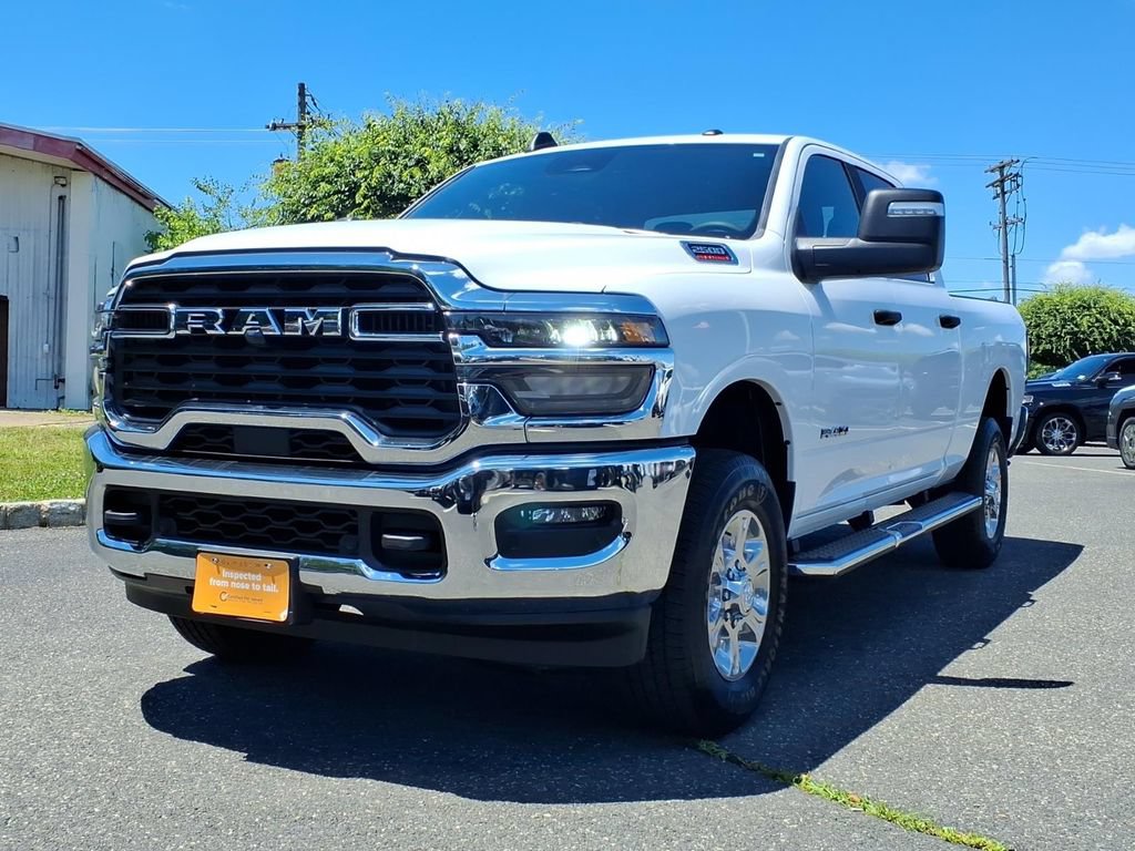 Certified 2026 RAM 2500 Big Horn AWD/4WD image 3