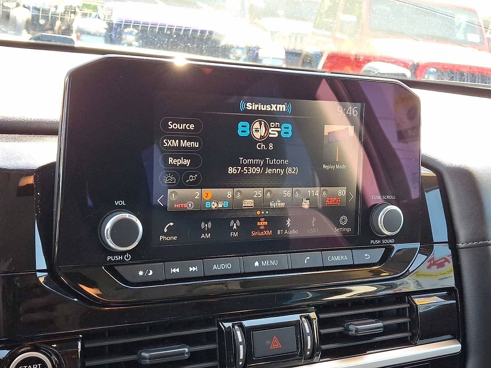 Used 2024 Nissan Pathfinder SV AWD/4WD image 18