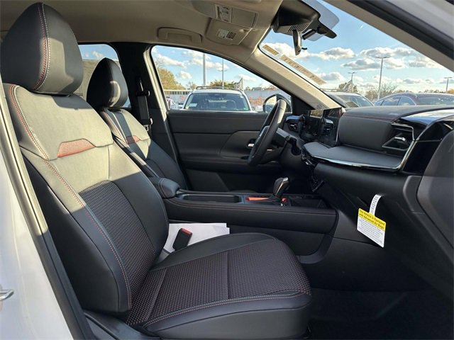 New 2026 Nissan Kicks SR image 10