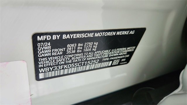 Used 2025 BMW i5 eDrive40i w/ M Sport Package image 59