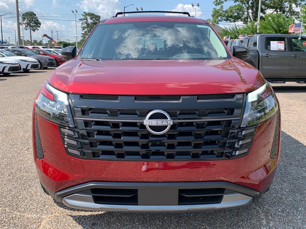 New 2026 Nissan Pathfinder SL w/ SL Premium Package FWD image 3