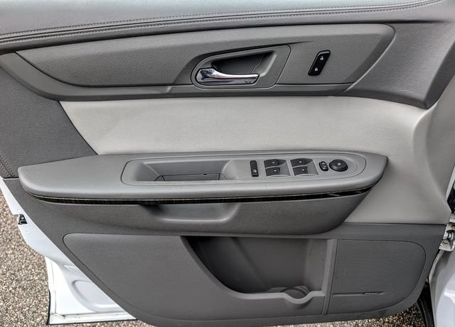 Used 2016 GMC Acadia SLT FWD image 20