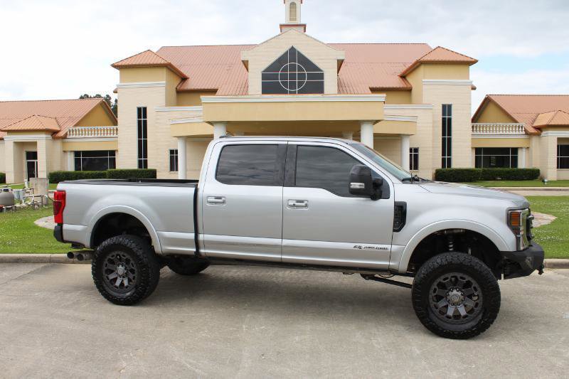 Used 2020 Ford F250 Lariat AWD/4WD image 2