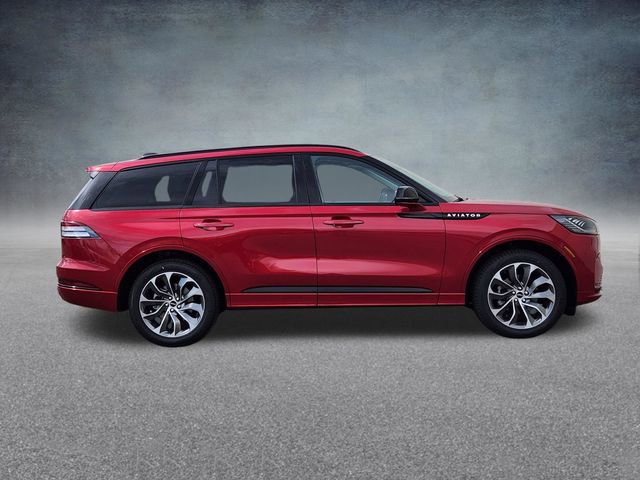 New 2026 Lincoln Aviator AWD w/ Jet Appearance Package image 8