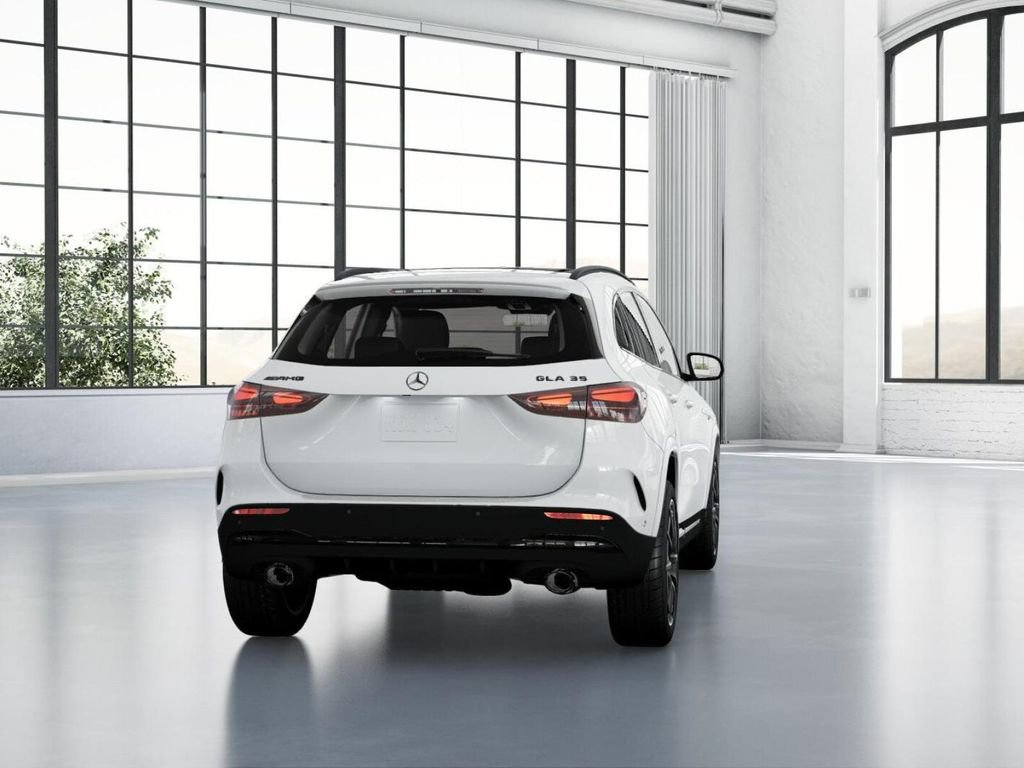 New 2026 Mercedes-Benz GLA 35 AMG 4MATIC image 24