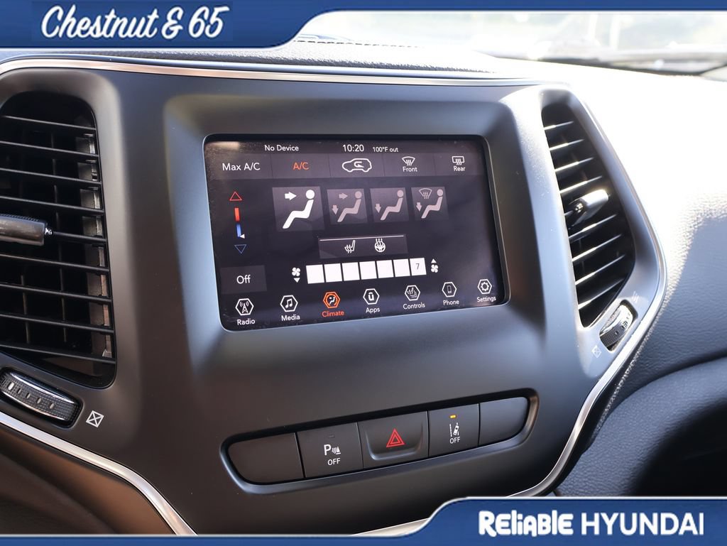 Used 2021 Jeep Cherokee Latitude Plus FWD image 35