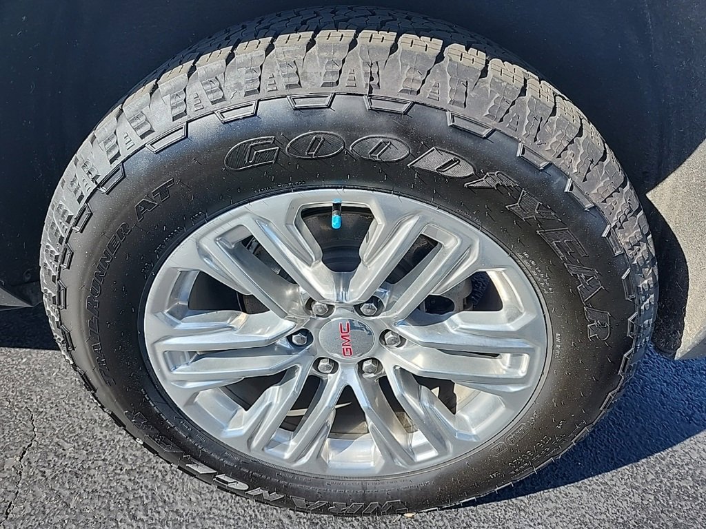 Used 2022 GMC Yukon SLT image 12