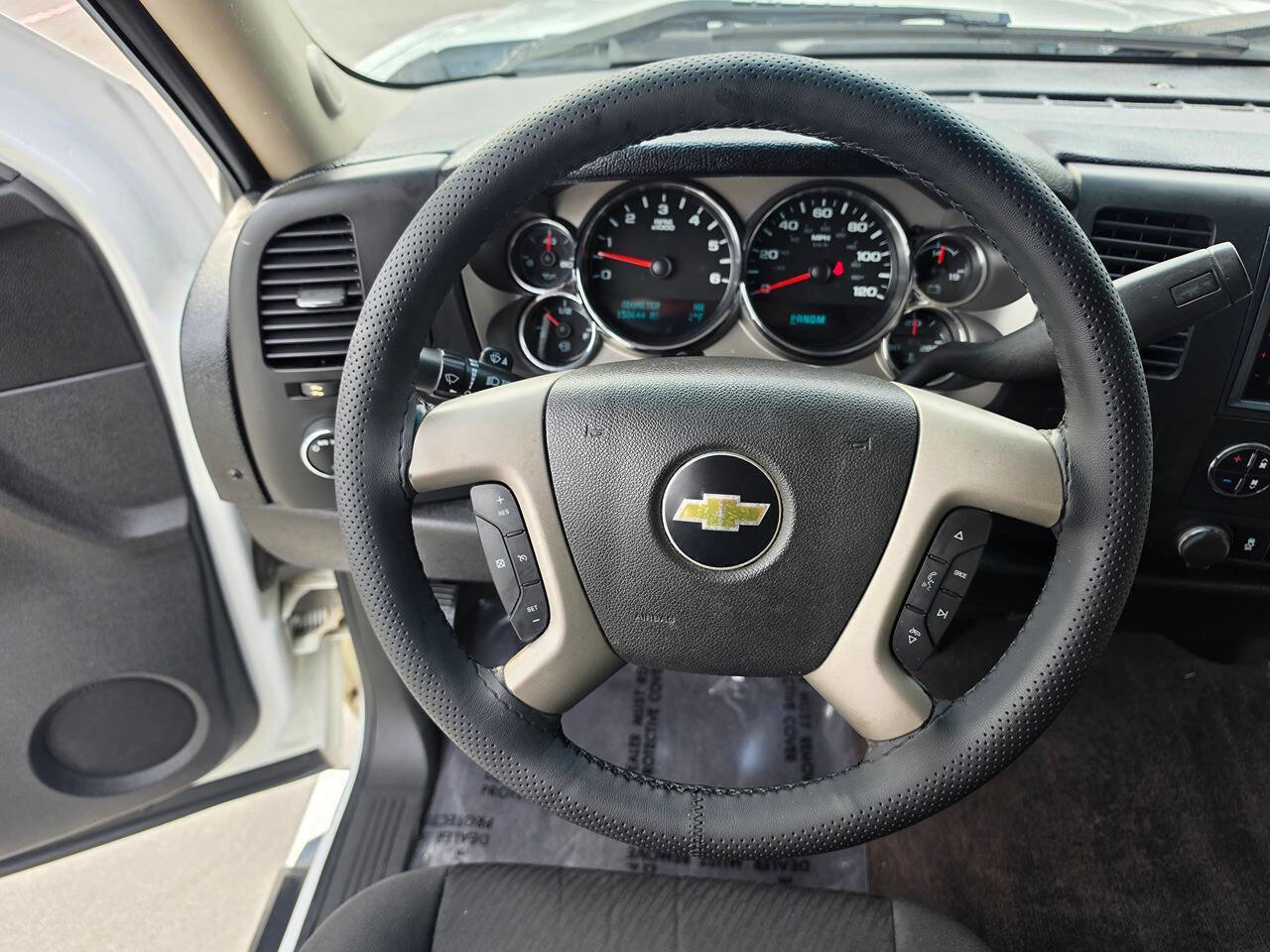 Used 2013 Chevrolet Silverado 1500 LT AWD/4WD image 38